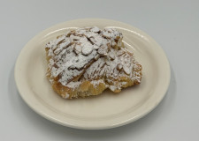 Mandel Croissant